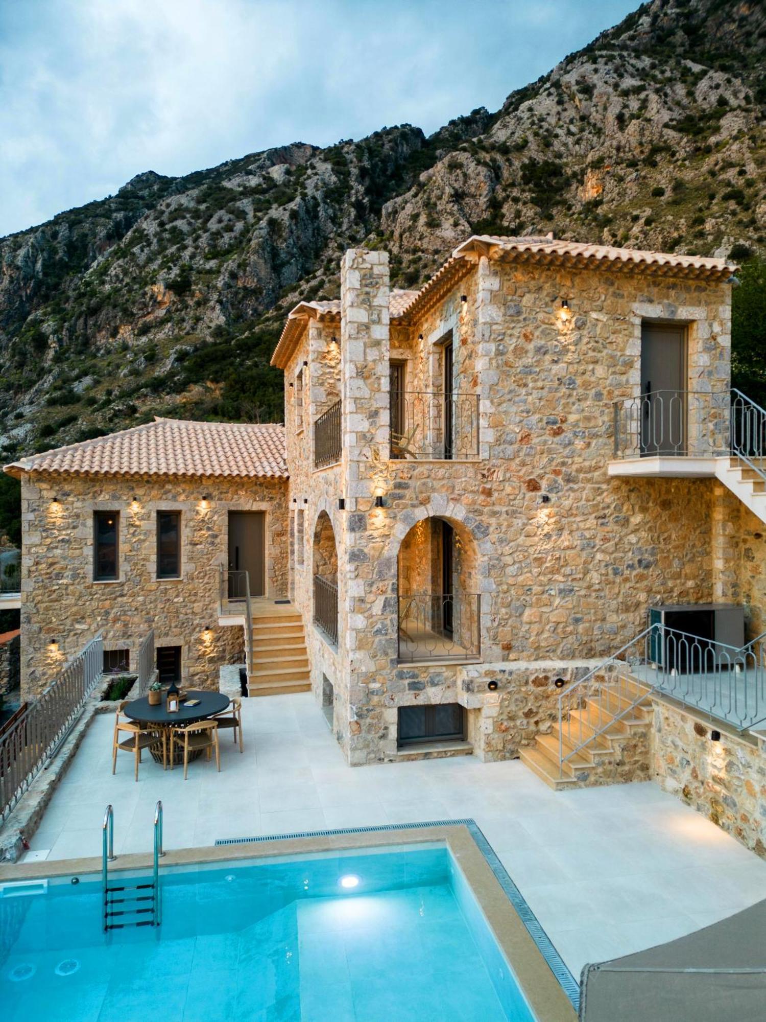 Orithyia Prime Living Villa Kalamata Exterior photo
